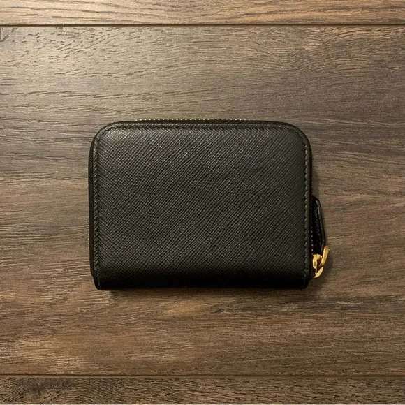 Prada Nero (Black) Saffiano Leather Compact Zip Around Wallet - Picture 2 of 6